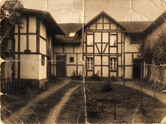 Stimmungsbild zur Geschichte des Fachwerkhauses (KI-generiert)